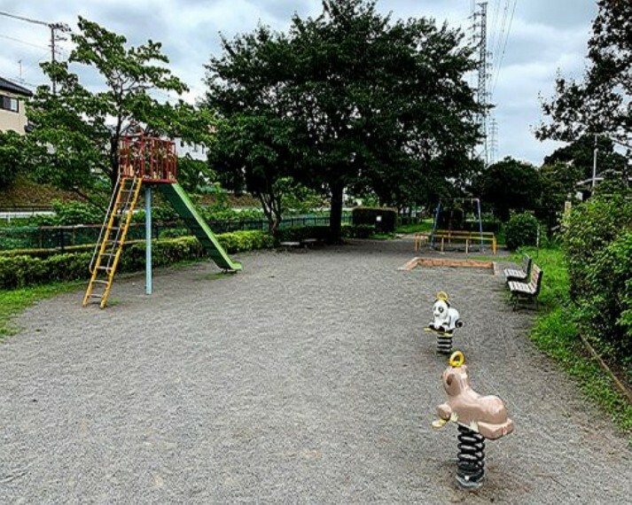 公園 【公園】小山中村公園まで2131m