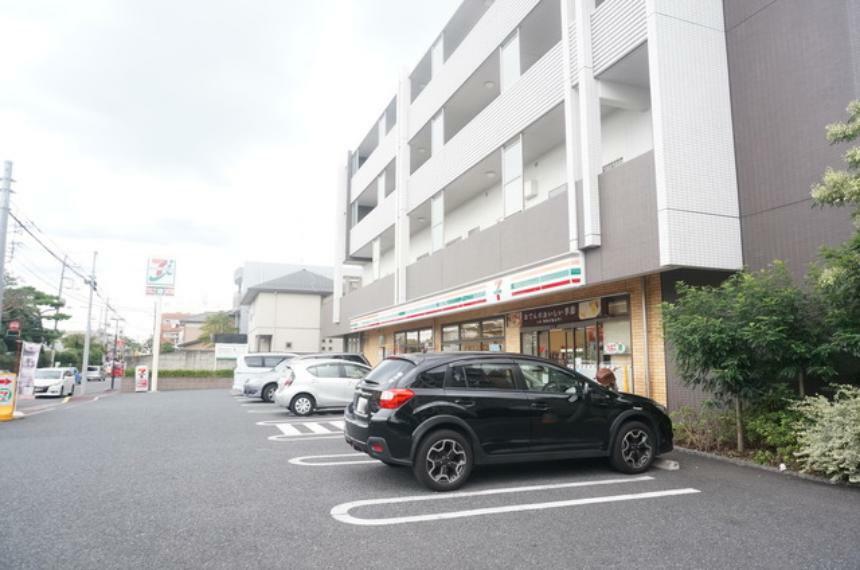 コンビニ セブンイレブン植竹町1丁目店