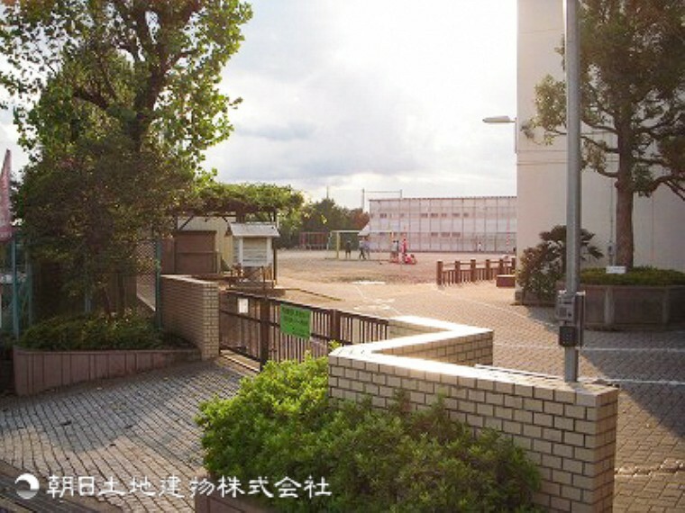 小学校 元石川小学校290m