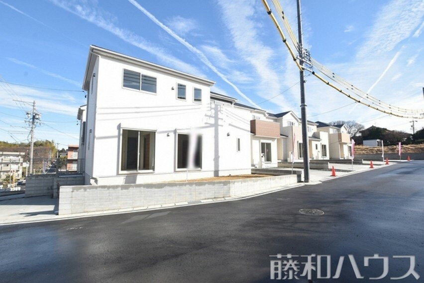 現況外観写真 全景　手前2号棟　【尾張旭市柏井町弥栄】