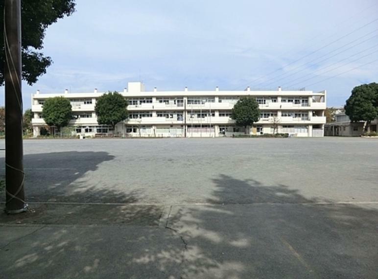 小学校 横浜市立若葉台小学校 昭和55年 若葉台東小学校　開校  平成19年 若葉台小学校　開校