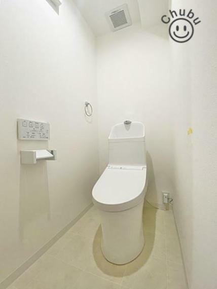 トイレ 温水洗浄便座（新品へ交換）