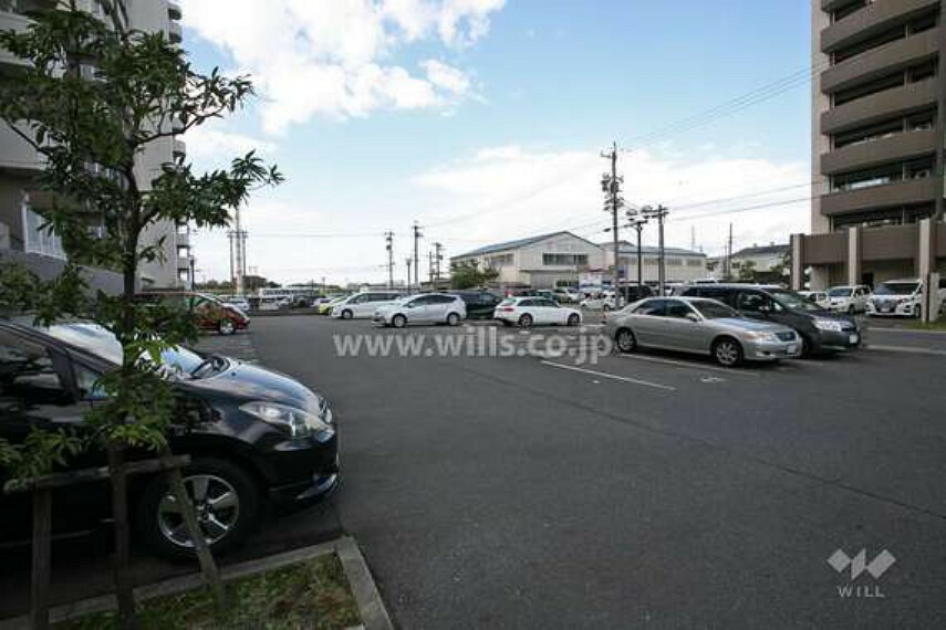 敷地内駐車場 敷地内駐車場（屋内平面式）