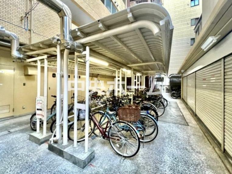 駐輪場 【自転車置き場】最新の空き状況や費用などの詳細は担当スタッフまでお問い合わせください。
