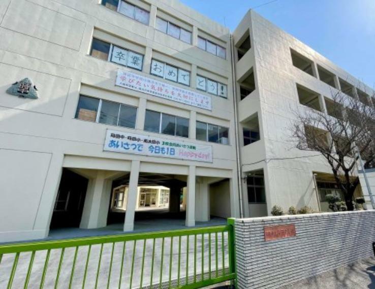 中学校 【中学校】横浜市立蒔田中学校まで606m