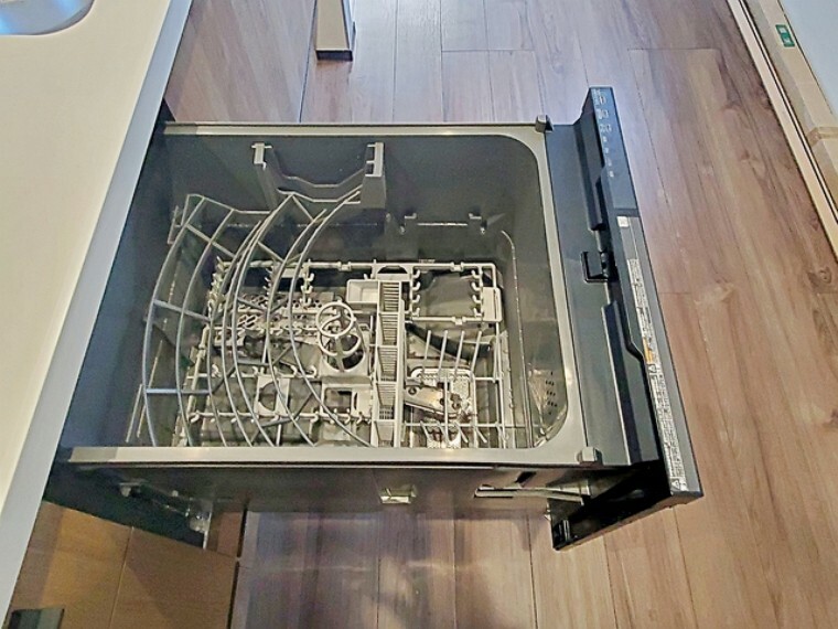【食器洗浄乾燥機】環境にも手にも優しい食器洗浄乾燥機付きが嬉しいですね！