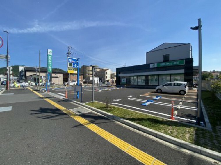 銀行・ATM 【銀行】関西みらい銀行 野洲支店まで435m