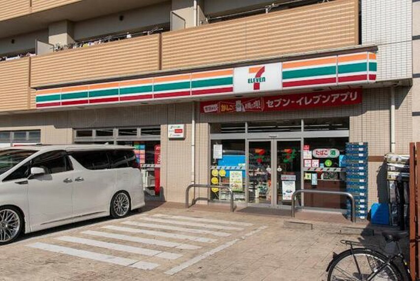 コンビニ セブンイレブン足立ハートアイランド新田店