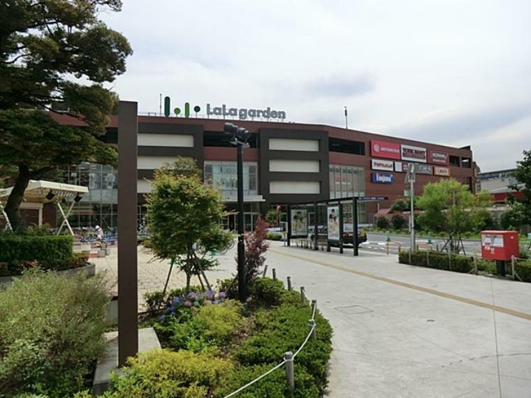 ショッピングセンター ララガーデン川口店
