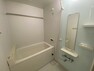浴室 （浴室）一日の疲れを癒すリラクゼーションスペース。（2023年10月撮影）