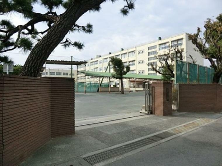 小学校 【小学校】横浜市立希望ヶ丘小学校まで414m