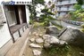 庭 【庭】綺麗に整備された日本庭園のような趣のあるお庭です！