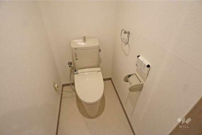 トイレ玄関横にある為、音問題も守られています。
