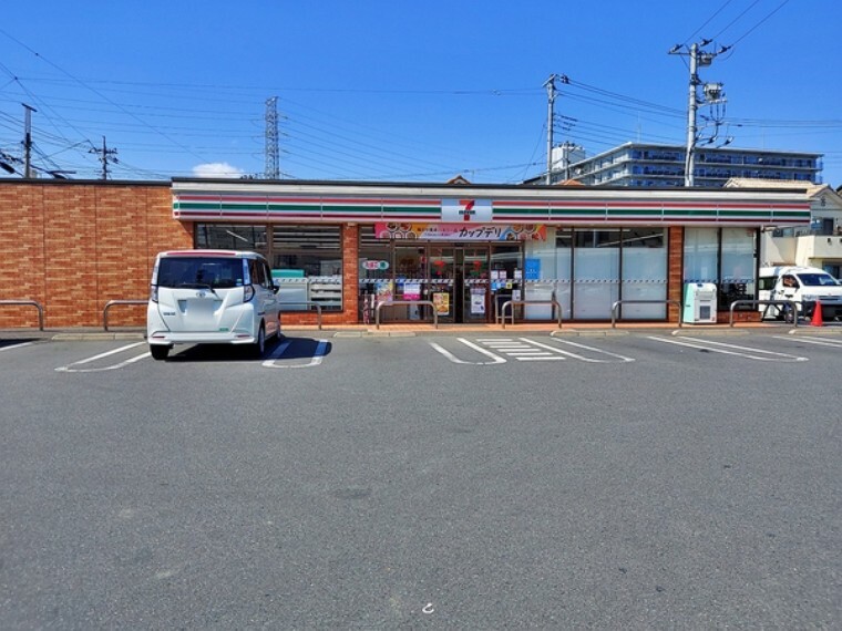 コンビニ セブンイレブン川越今福店