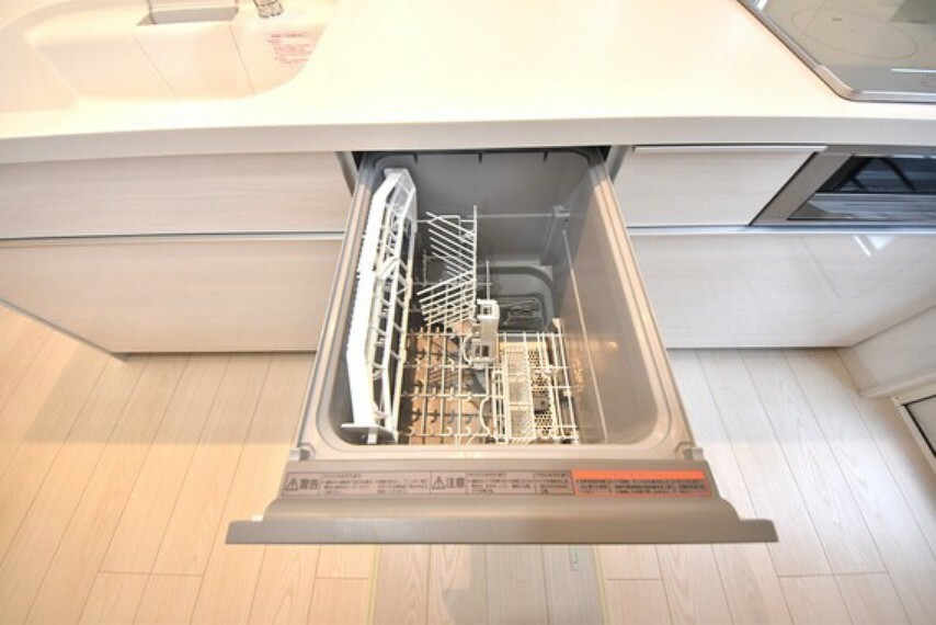 キッチン 食器洗浄乾燥機の食器収納点数は約40点（約5人分）！