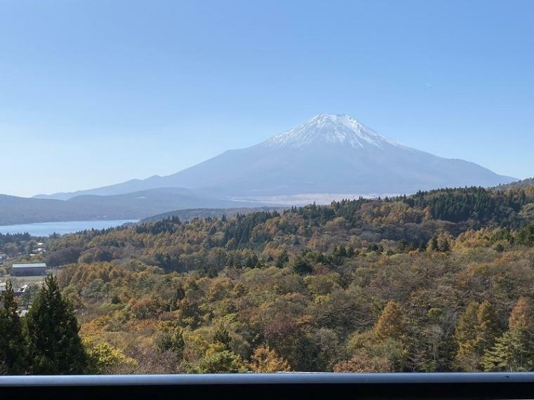 外観・現況 バルコニーからの眺望　富士山を望みます