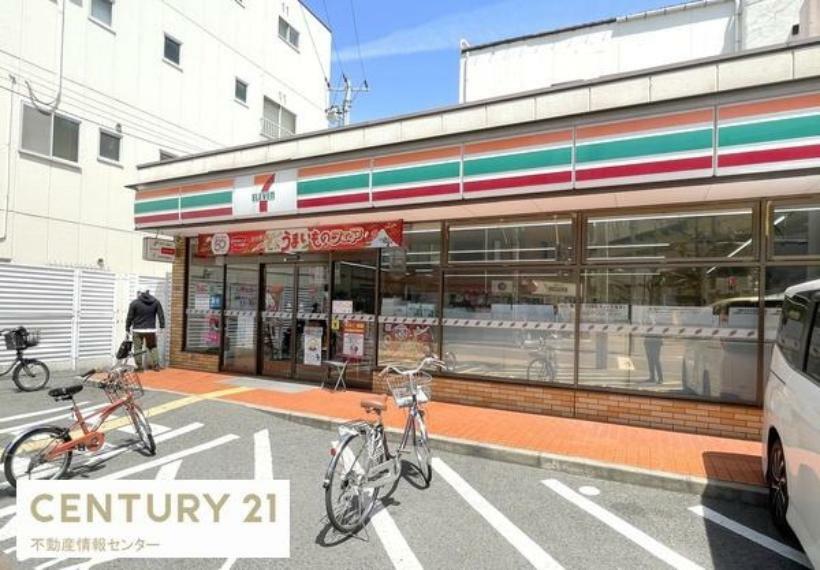 コンビニ セブンイレブン大阪本田3丁目店