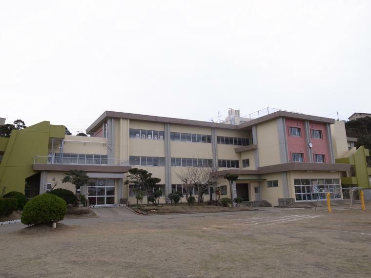 小学校 館山市立西岬小学校