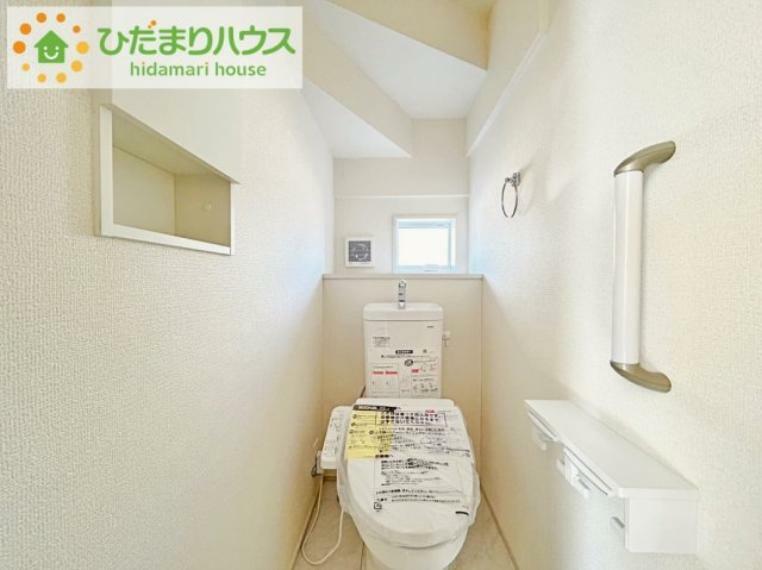 トイレ トイレは1F、2F共に完備！取り合いになることがありませんね（^^）/