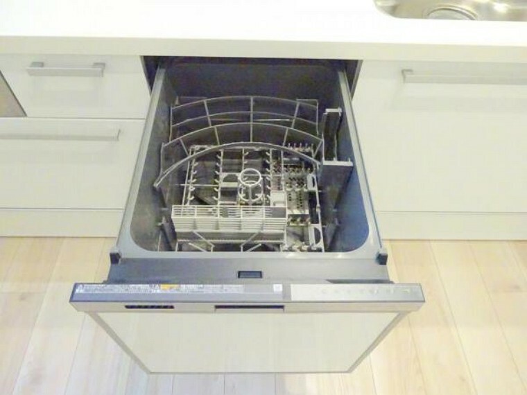 キッチン ■毎日の食器洗いもラクラクな食洗機付き