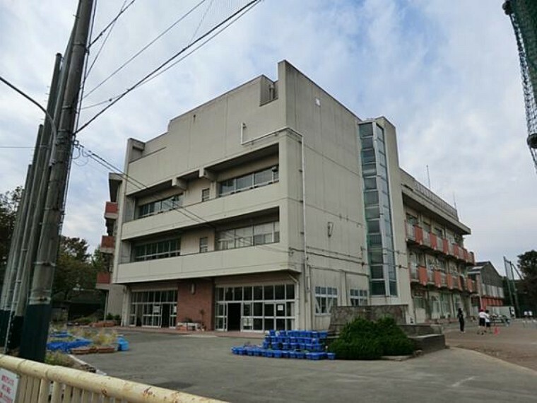 小学校 横浜市立山王台小学校