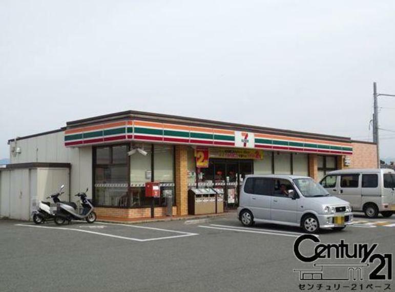 コンビニ セブンイレブンKOYO奈良県総合医療センター店