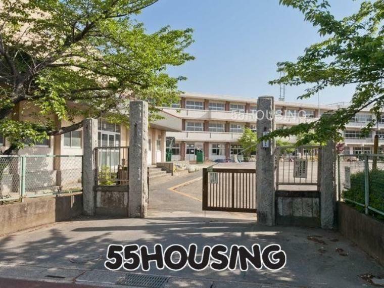 小学校 久喜市立菖蒲小学校 徒歩7分。
