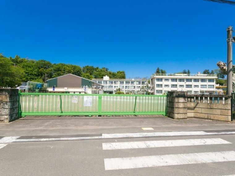 小学校 水富小学校