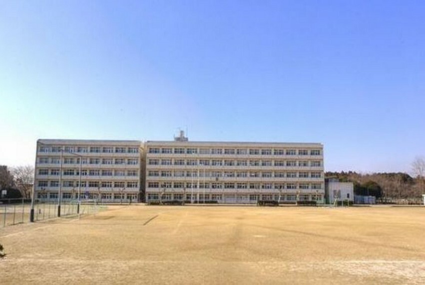 中学校 鎌ケ谷市立第五中学校 徒歩24分。