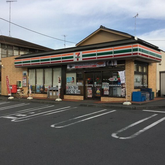 コンビニ 【コンビニエンスストア】セブンイレブン　相模原大沢店まで184m