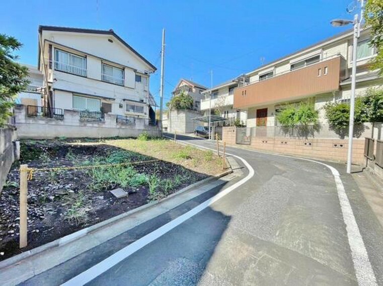 現況写真 気になるあの街で過ごす日々は、どんな暮らしが送れるんだろう。住まい探しをスタートさせるきっかけが掴めない方も、これを機に第一歩を踏み出すことで穏やかな暮らしの始まりです。