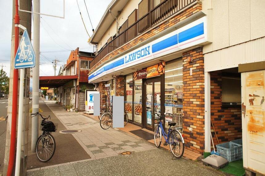 コンビニ ローソン 静岡新富町店まで約520m（徒歩7分）