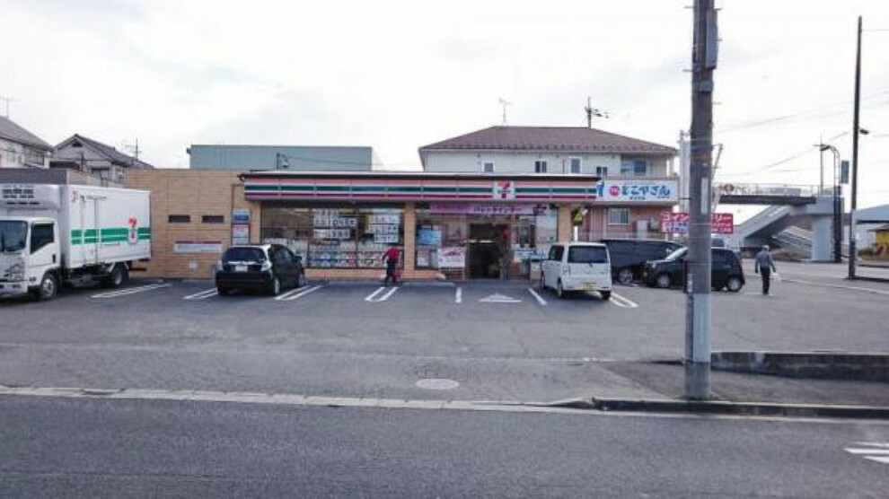 コンビニ セブンイレブン 黒瀬春日野店