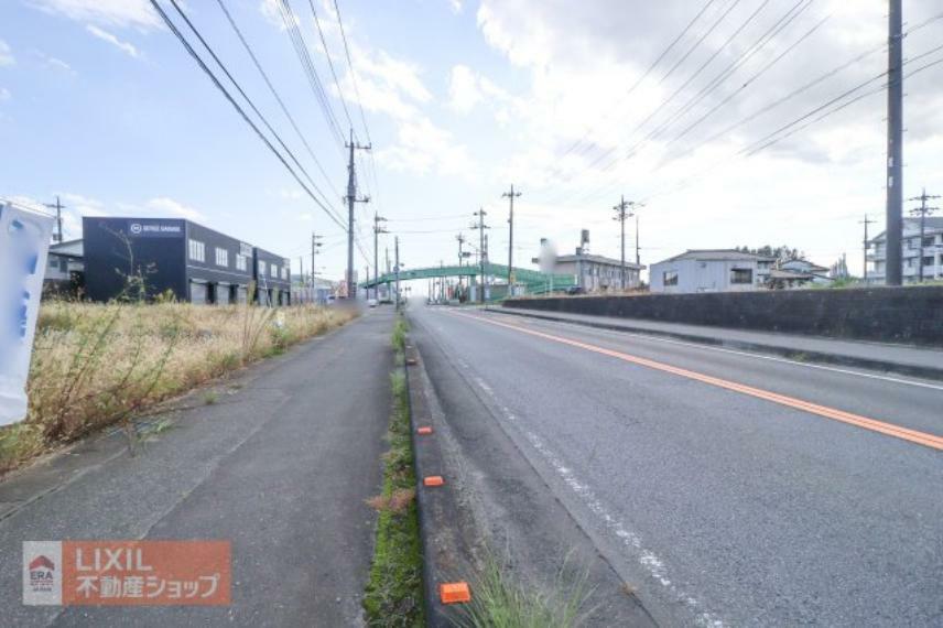 現況写真 【前面道路】道の広さ・日当たりなど、ご確認ください。