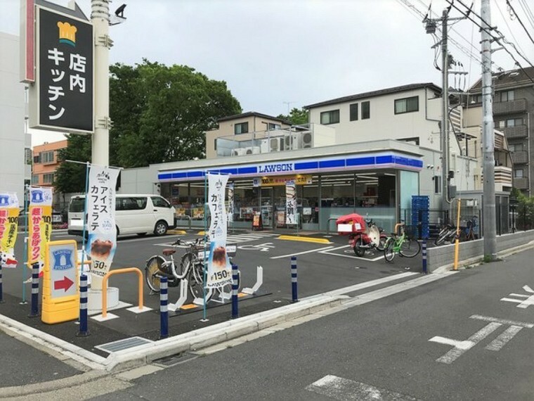 コンビニ ローソンさいたま白幡四丁目店