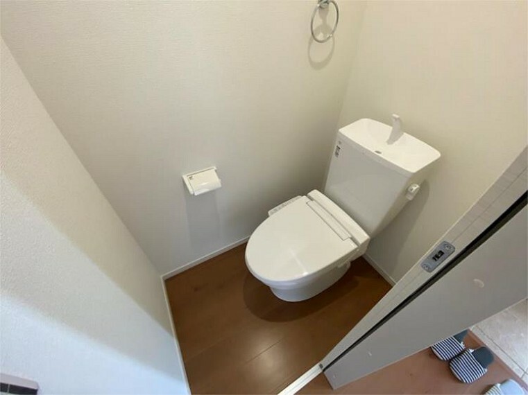 トイレ 温水洗浄便座の1Fトイレ