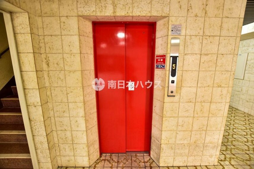 第3鶴丸ハイツ照国町のエレベーター