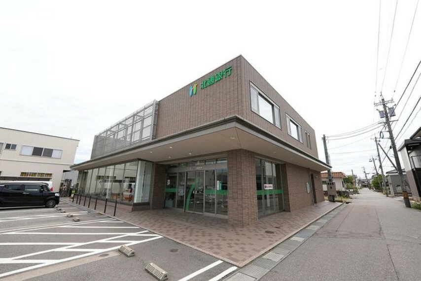 銀行・ATM 北國銀行　大徳支店