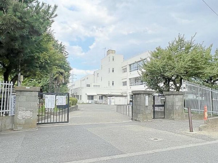 小学校 狛江市立第三小学校まで400m