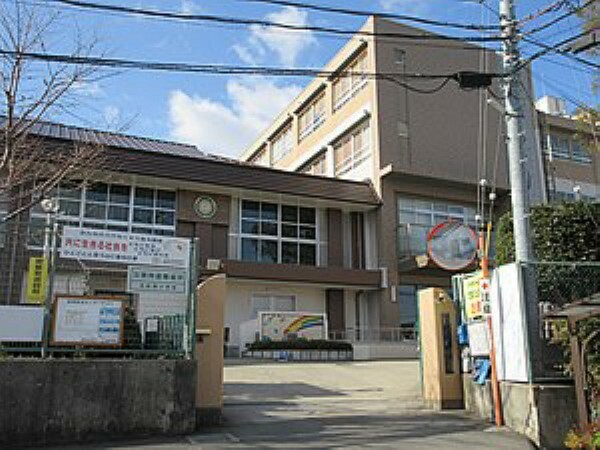 小学校 【小学校】和泉市立北松尾小学校まで1293m
