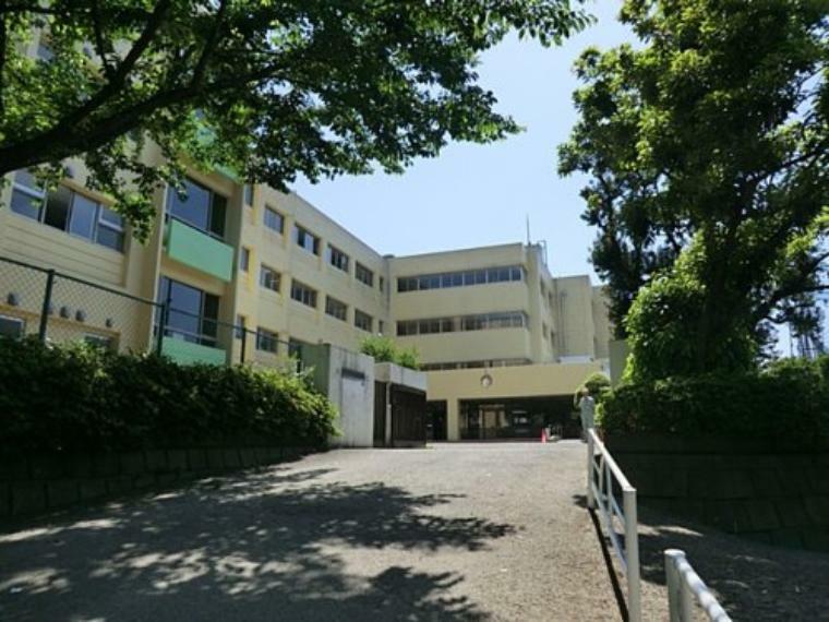 小学校 【小学校】海老名市立杉久保小学校まで966m