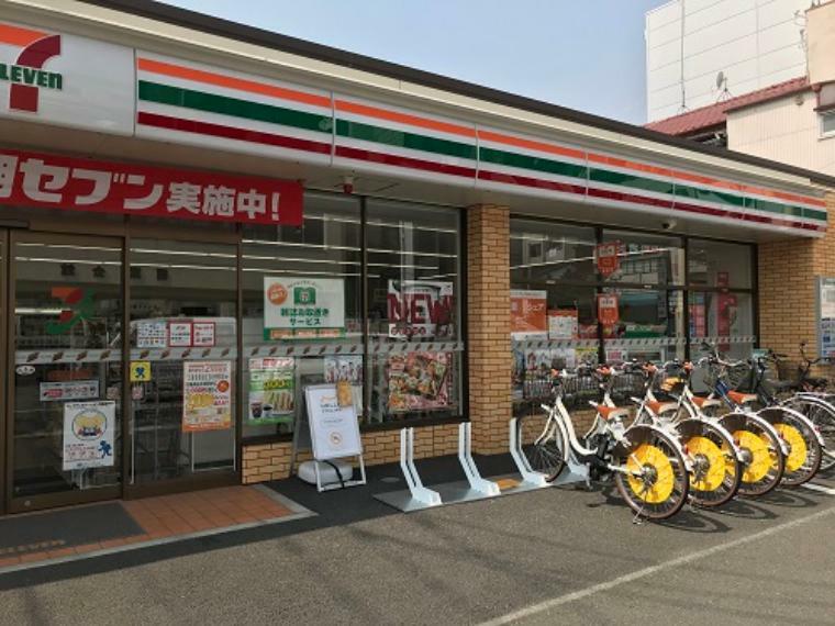 コンビニ 【コンビニエンスストア】セブンイレブン 川崎元木1丁目店まで597m