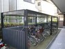 駐輪場 【駐輪場】敷地内に駐輪場があります。屋根の下に自転車を停めていただけるため雨の日も安心です。