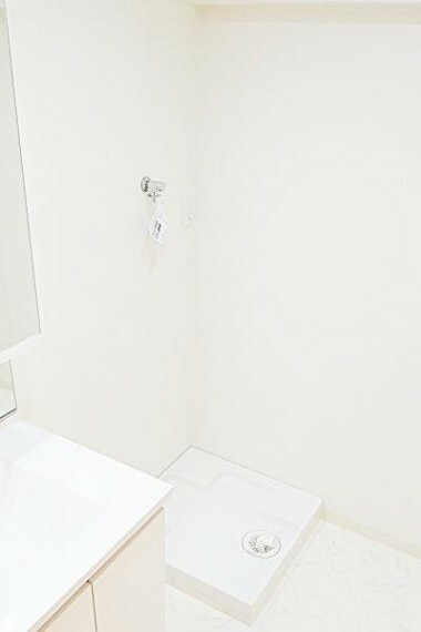 ランドリースペース 【専用部・室内写真】洗面化粧台