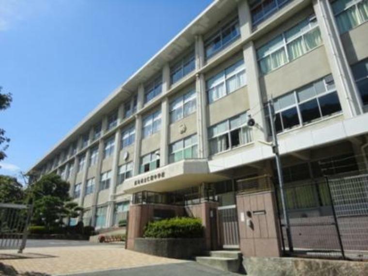 中学校 広島市立仁保中学校