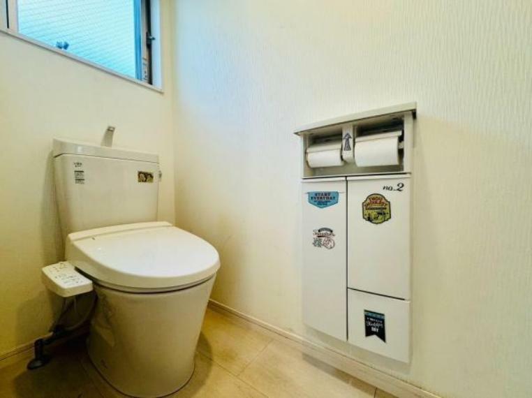 トイレ ウォシュレット仕様の一体型多機能トイレです。お手洗い場付きのハイグレード仕様！