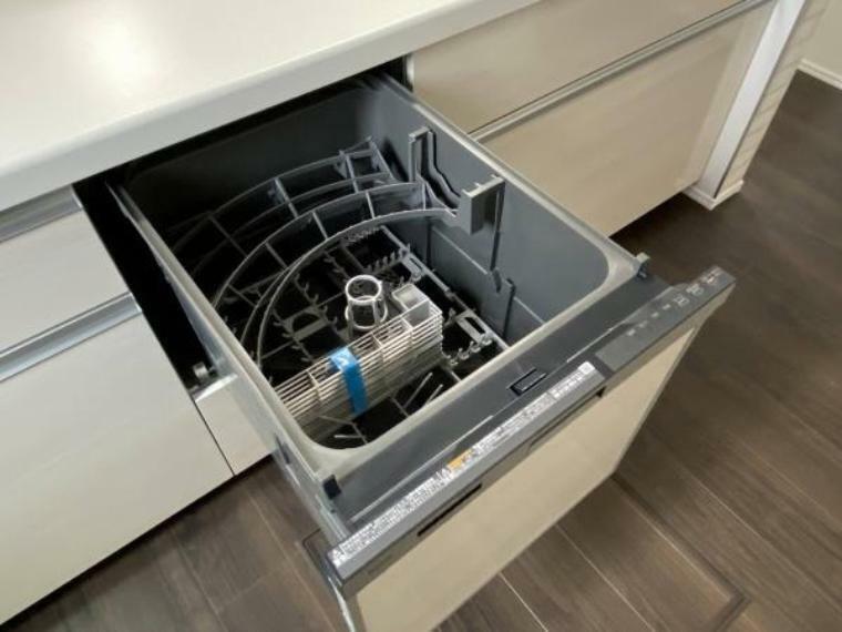 キッチン ビルトイン食洗器で時短＆節水。