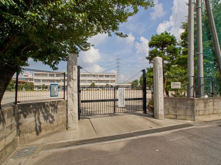 小学校 上尾市立上平小学校