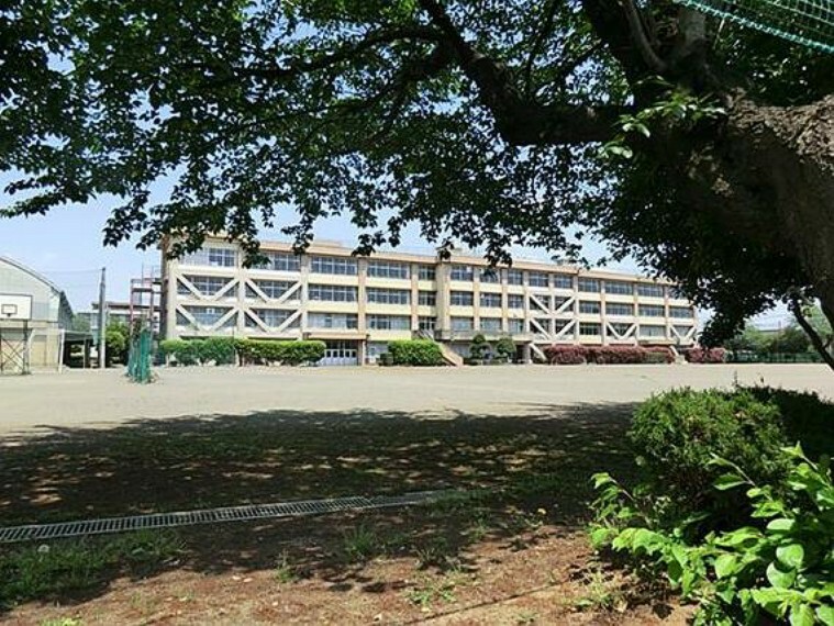 中学校 東大和市立第四中学校まで約1324m