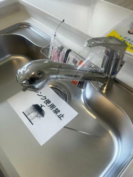 発電・温水設備 浄水器 人気の浄水機能付き混合水栓 シンクも大きく洗いものもしやすいです